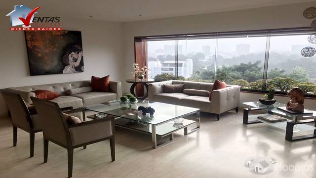 BELLO DPTO FLAT 2DO PISO, CON LINIA BLANCA REMODELADO, FRENTE AL GOLF, LUGAR CENTRICO, 3 COCHERAS PARALELAS EN SOTANO