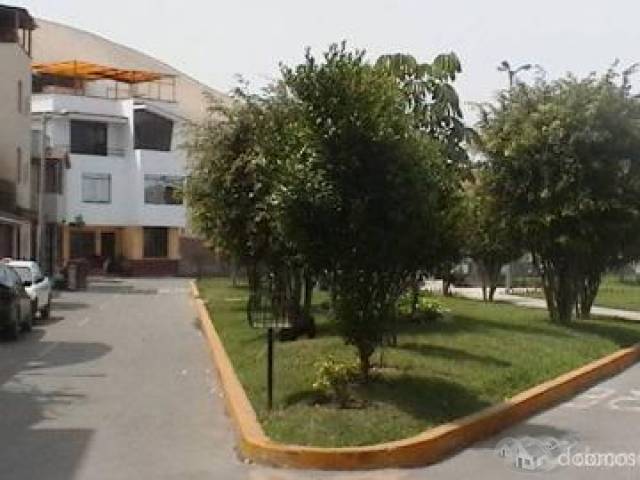 ALQUILER DE DEPARTAMENTO EN SAANTIAGO DE SURCO (1er PISO)