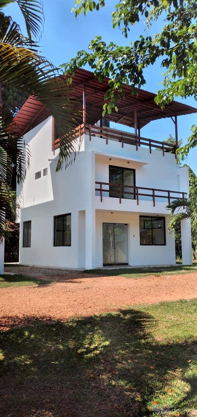 ALQUILER DE CASA EN CONDOMINIO