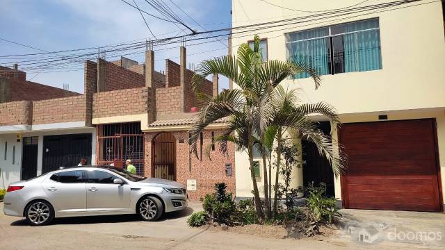 SE VENDE CASA EN RESIDENCIAL LUCYANA DE CARABAYLLO EN EL DISTRITO DE CARABAYLLO -LIMA