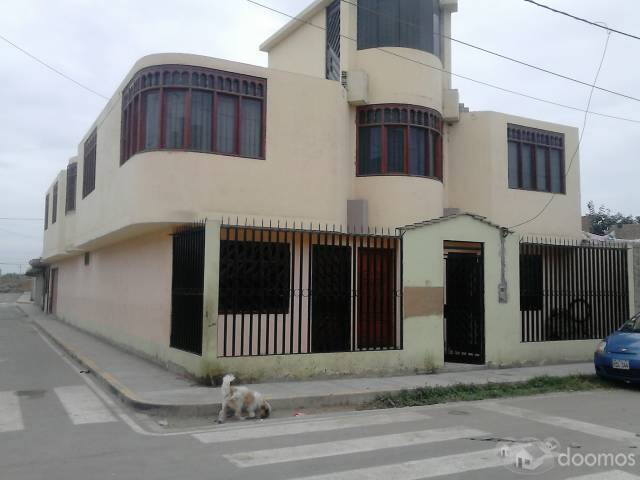 VENTA DE CASA EN CHIMBOTE