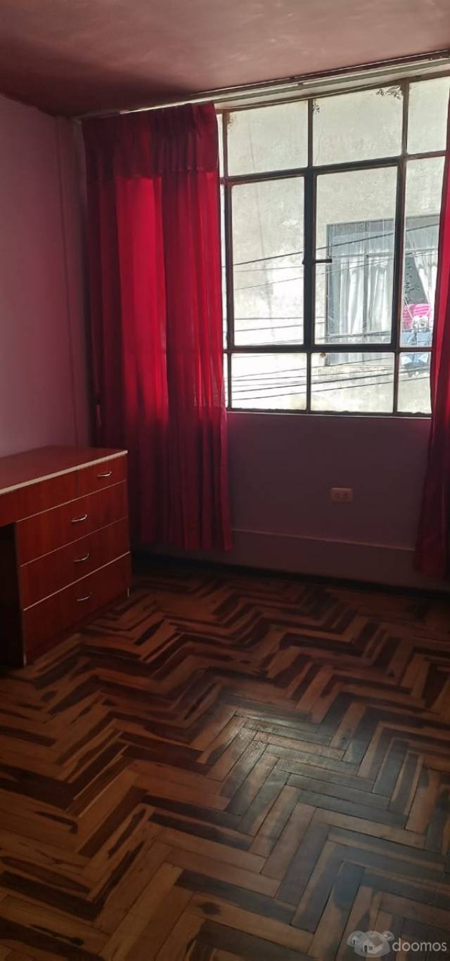 VENDO AMPLIO DEPARTAMENTO - ZONA CENTRICA DE HUANCAYO