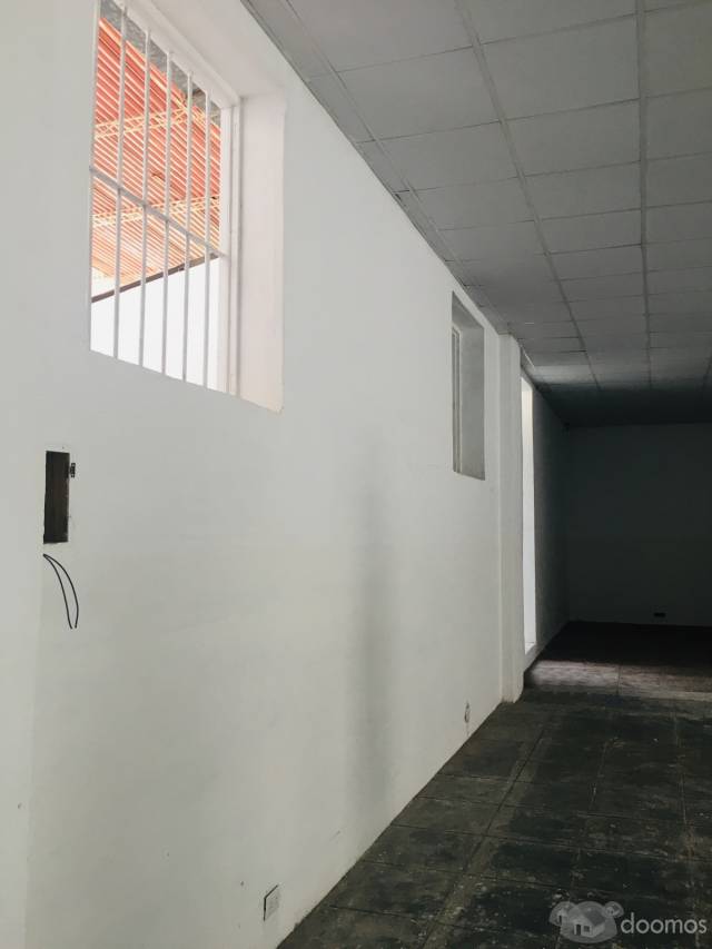 Alquiler de Local Comercial Calle Libertad Piura