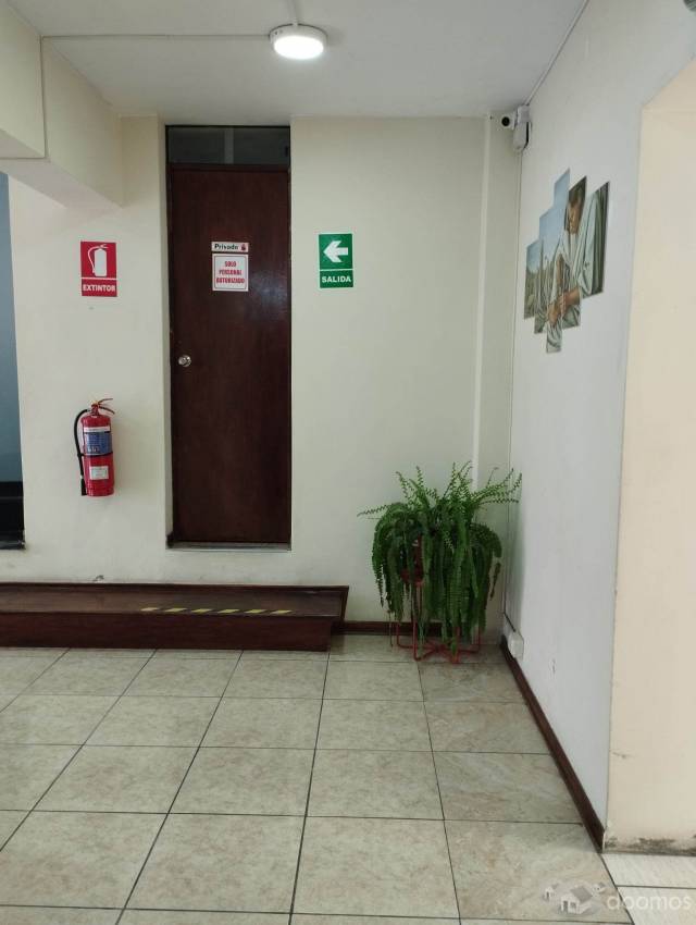 ALQUILO OFICINA O CONSULTORIO EN JESUS MARIA  20M2  S/ 1.200