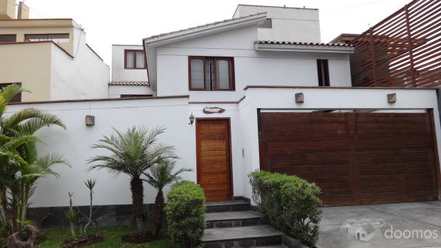 Venta de Casa en La Molina - Urb. San Remo