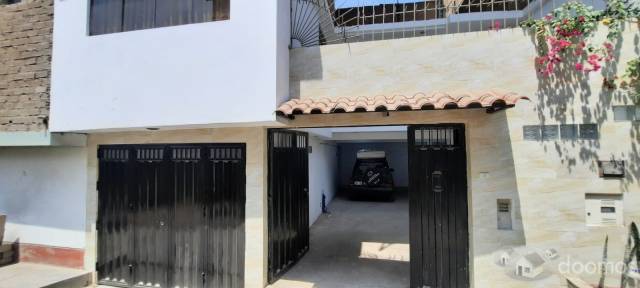 CASA DE 3 PISOS EN VENTA