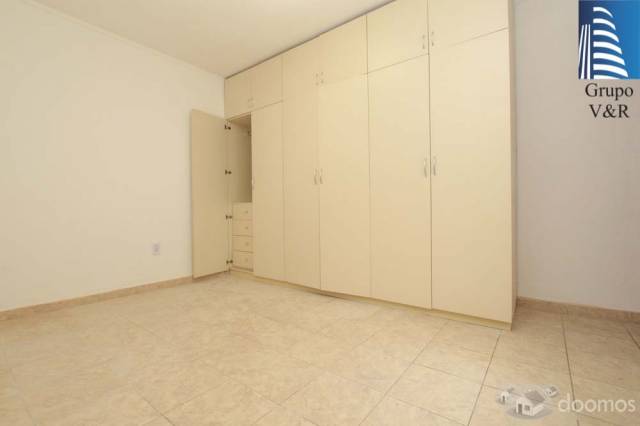 VENDO DEPARTAMENTO EN MIRAFLORES