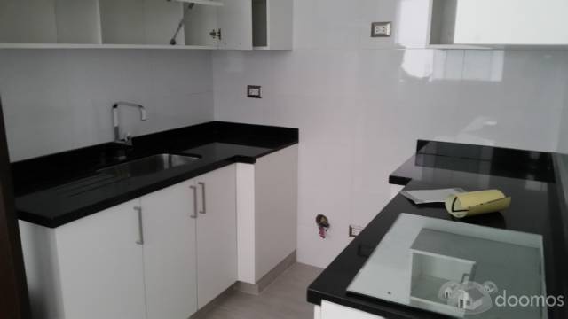 En Alquiler Departamento 1 habitacion en Las Tordillas San Isidro Centro Financiero! Estreno! 2 cocheras