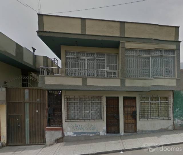 SE VENDE CASA EN S.AJ.L.OCASIÓN POR VIAJE