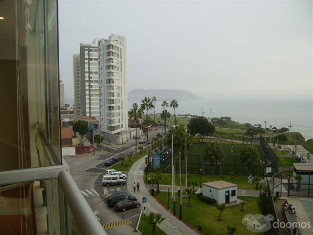 PROPIETARIO ALQUILA o VENDE DPTO frente al MAR en MIRAFLORES