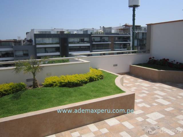 Vendo Duplex de estreno con vista a calle, 337m2, 4 dormitorios, patio, terraza,