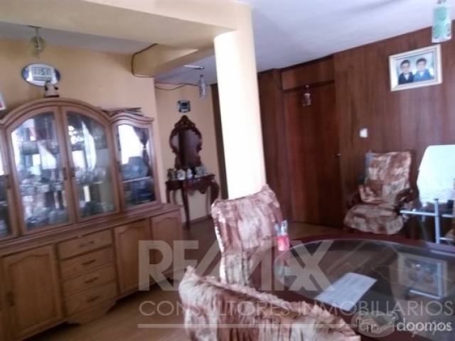 VENDO CÓMODO DEPARTAMENTO EN CERRO COLORADO MUY CERCA AL MALLL AREQUIPA CENTER