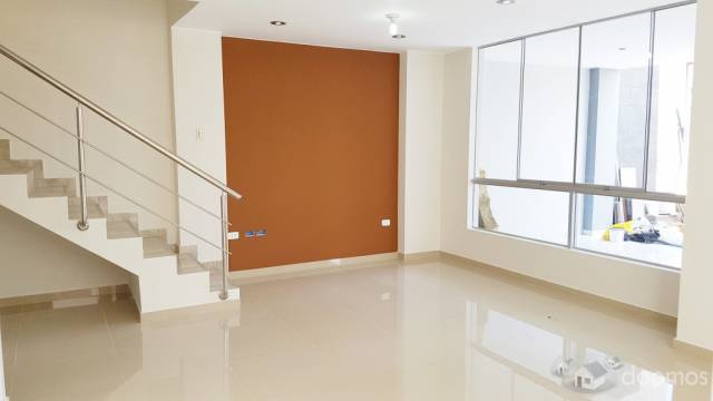 Una CASA como ésta se Merece Tu Familia! 3 pisos con cochera, estreno 172 m2 A Solo $125,000