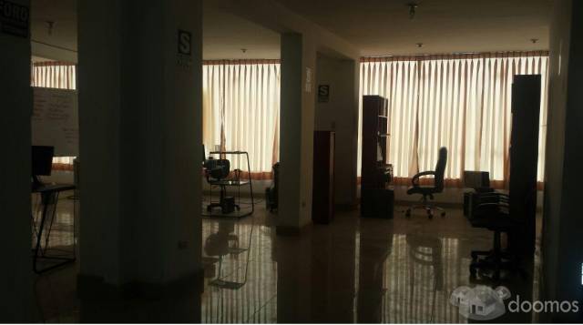 Local Comercial En 2do Piso Con Acceso Independiente