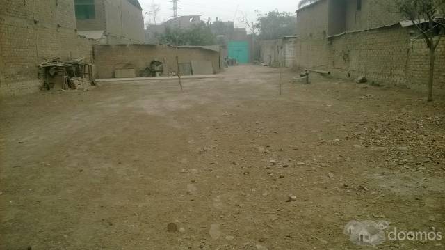 ALQUILO LOCAL DE 700 M2 EN HUACHIPA