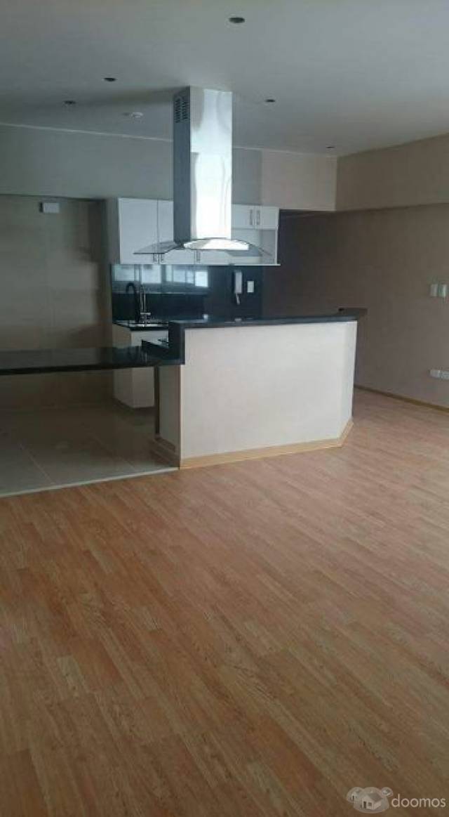 SE VENDE AMPLIO Y ACOGEDOR DEPARTAMENTO CON EXCELENTE UBICACIÓN