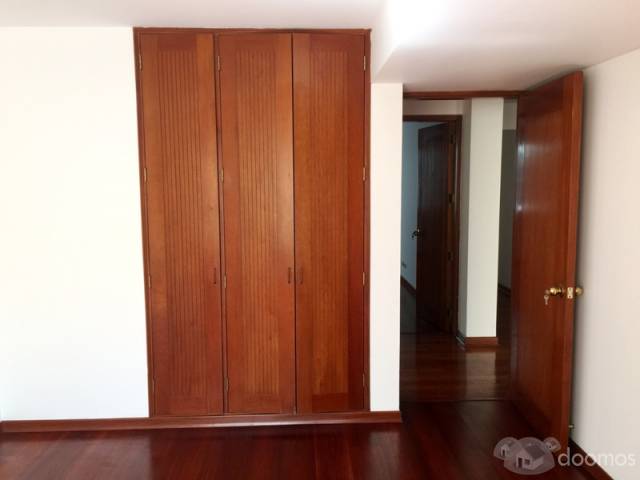 ALQUILER DE DEPARTAMENTO  EN CHACARILLA – SURCO