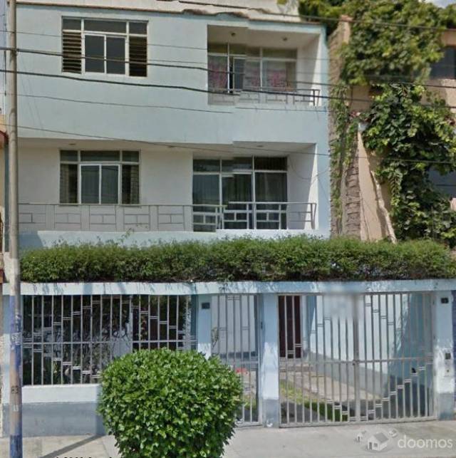 VENDO CASA EN CHORRILLOS - MATELLINI