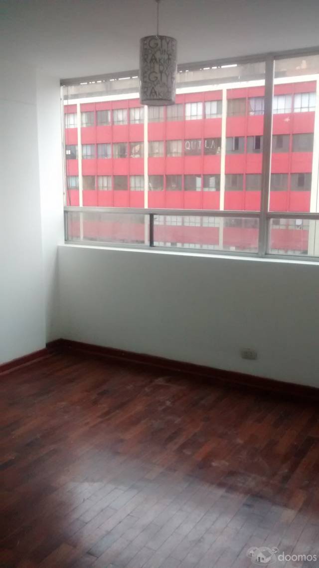 VENDO LINDO DEPARTAMENTO AVENIDA TACNA CENTRO HISTORICO DE LIMA