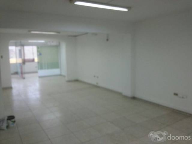 LOCAL JUNTO A MEGA PLAZA 75 MTS, CUARTO PISO SOLO PARA OFICINAS DE EMPRESA