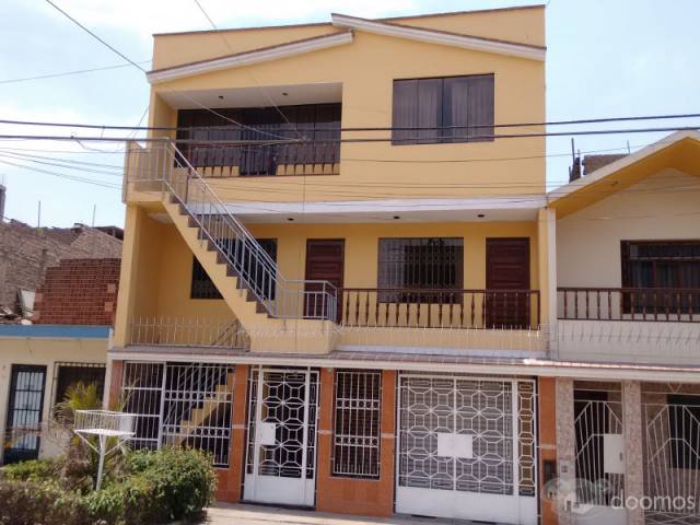 VENDO CASA DE 180 M2. URB. LAS VEGAS - COMAS