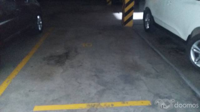 VENTA DE ESTACIONAMIENTO INTERIOR