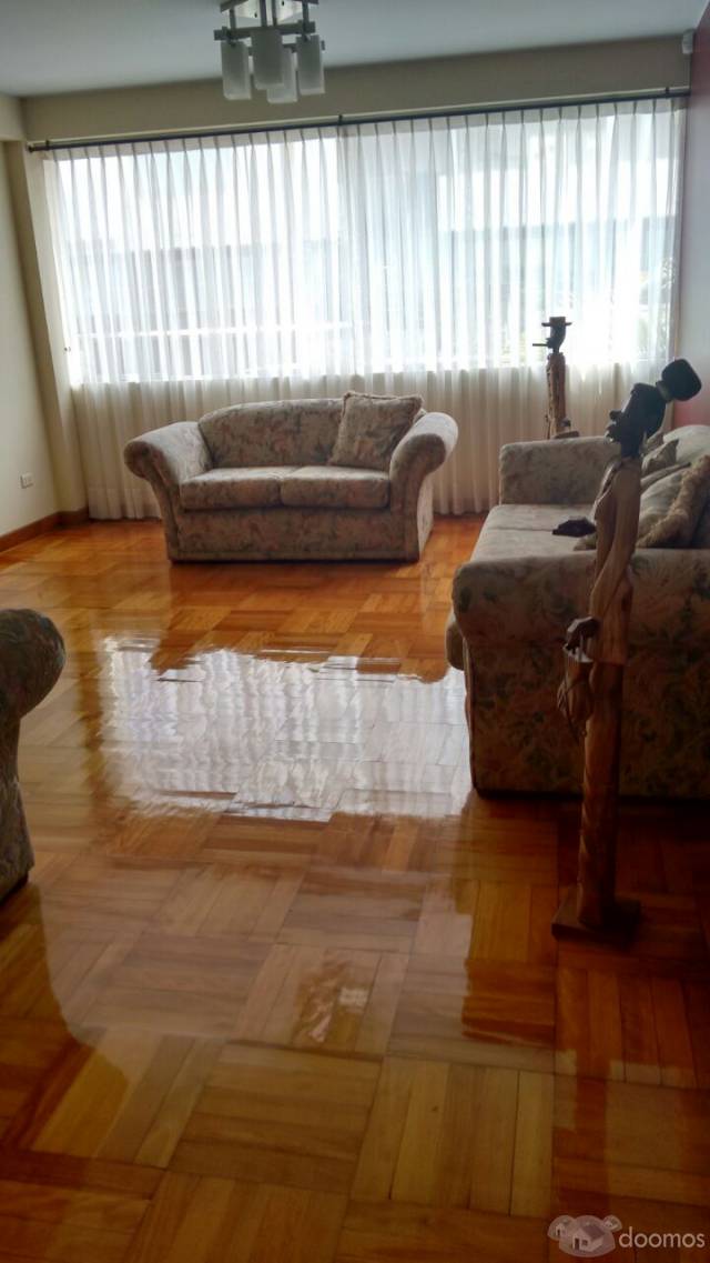 VENTA AMOBLADO DEPARTAMENTO PRIMERO PISO :