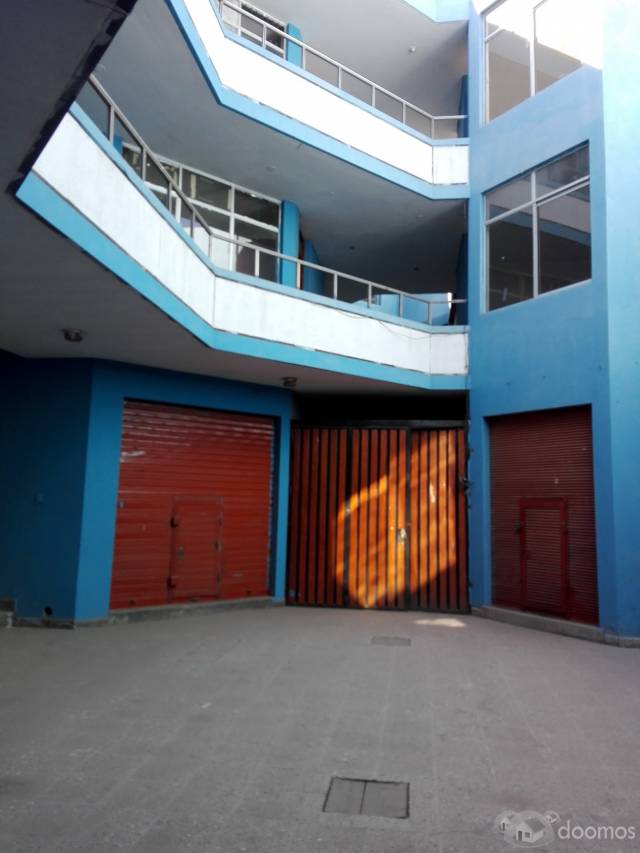 Vendo Galería Comercial calle Piérola Cercado Arequipa