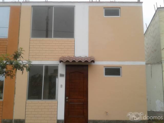 VENTA CASA CARABAYLLO EN URB. ALAMEDA DEL NORTE