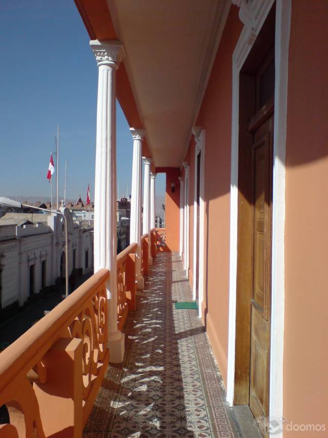 ALQUILO CASONA CENTRO DE AREQUIPA