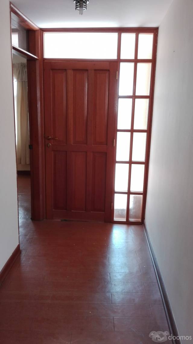 Alquiler Departamento en zona residencial (CELULAR 952340947)