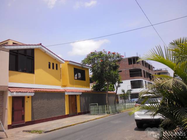 Alquilo Casa Residencial para Oficinas o Local comercial