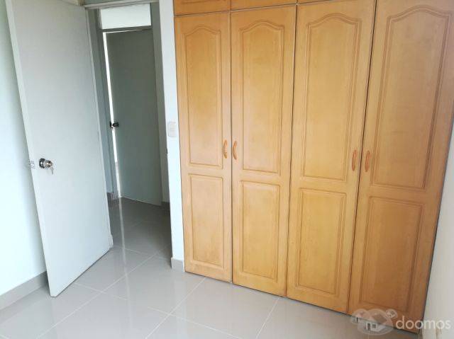 VENDO DPTO REMODELADO EN SURCO LIMITE CON CHORRILLOS, 75M2, $65,000