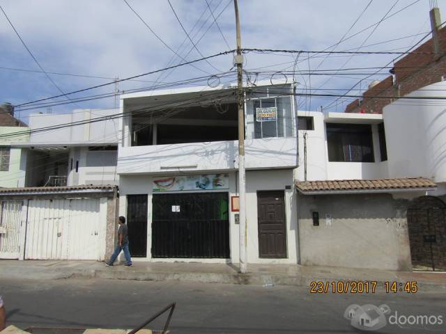 vendo local en segundo piso independiente de 60 mt2 incluido baño completo al cel 920672856 - 945840064