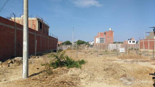 VENDO TERRENO AL LADO DE LOS CORALES