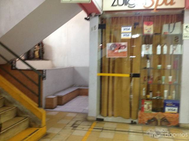 Venta de tienda en Centro comercial