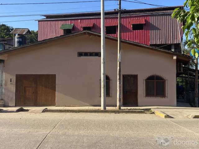 Vendo linda casa céntrica en Pucallpa