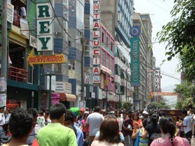 OCASIÓN!!! VENTA DE TIENDA EN EL C.C. 