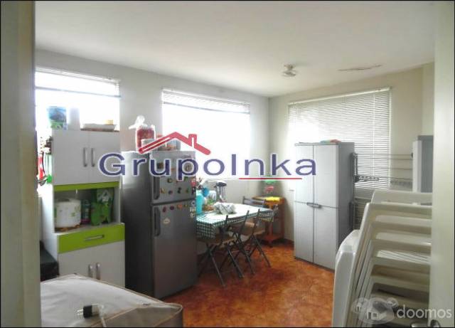 EXCELENTE DUPLEX FRENTE A PARQUE ,  UBICADO EN UNA MUY BUENA ZONA DE SURQUILLO