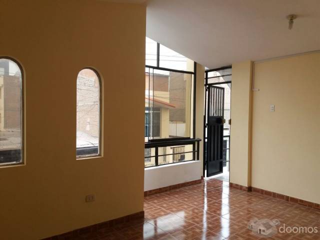 VENDO DEPARTAMENTO EN SALAMANCA DE MONTERRICO FRENTE A PARQUE