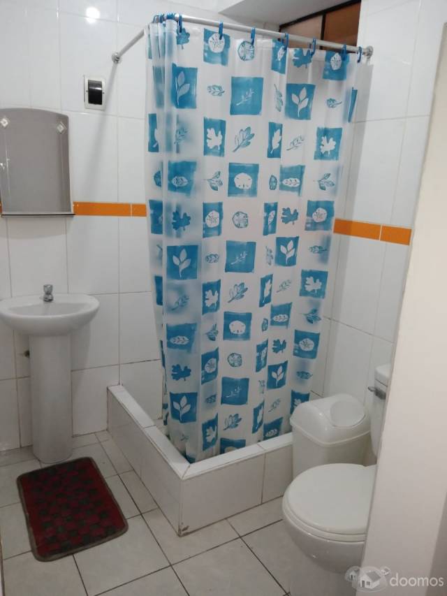 SE ALQUILA HABITACION IDEAL PARA PAREJAS AMOBLADA INCLUYE SERVICIOS...