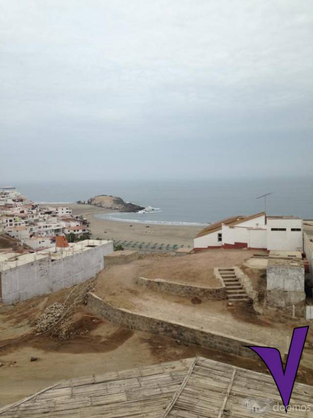 VENDO CASA EN PLAYA PUERTO FIEL - KM 122- MALA CAÑETE