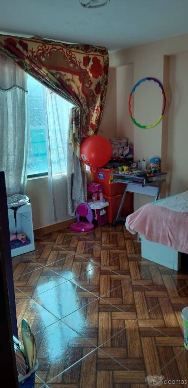 VENDO CASA EN LA URB. SURIHUAYLLA