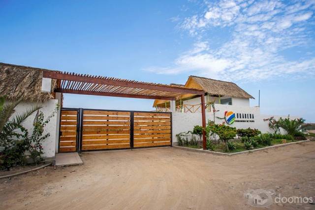 CASA DE PLAYA FRENTE AL MAR EN CONDOMINIO LUNARENA