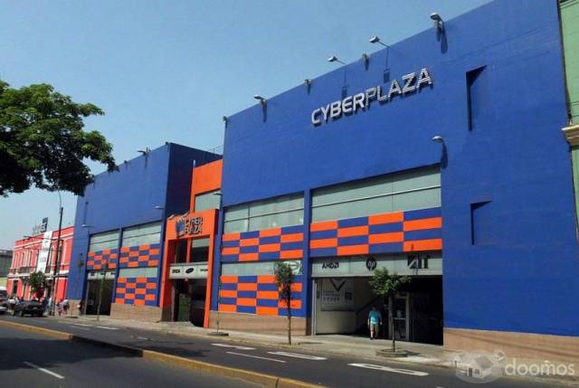 VENTA DE LOCAL COMERCIAL EN GALERÍA CYBER PLAZA