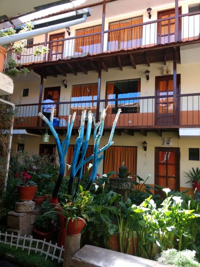 EN VENTA HOSTAL EN CENTRO DE CUSCO