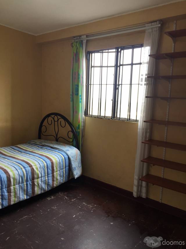 ALQUILER DE HABITACIÓN EN CERCADO DE LIMA.