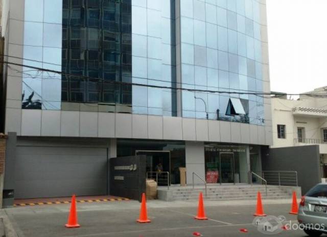 ALQUILER DE OFICINA 60m2 EN MODERNO EDIFICIO - Lince