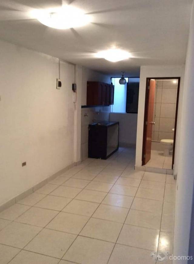 OCASIÓN DEPARTAMENTO EN SAN MARTÍN DE PORRES, LÍMITE CON LOS OLIVOS