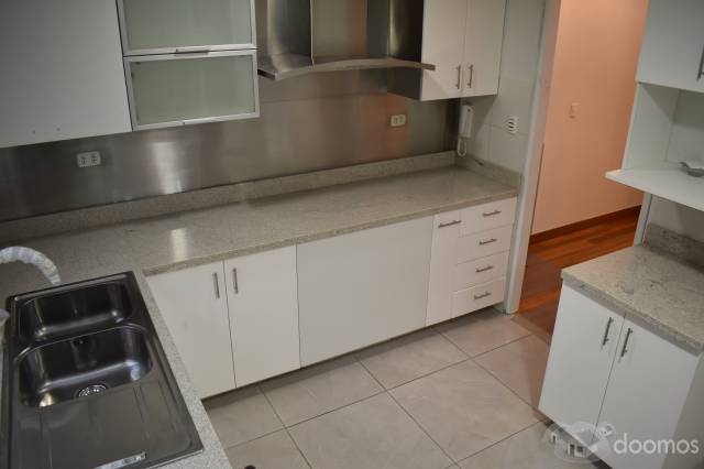 VENDO HERMOSO Y CÓMODO DEPARTAMENTO EN SAN ISIDRO